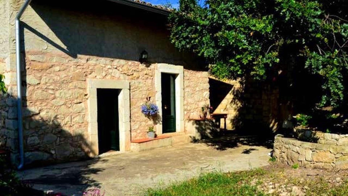 Chiaramonte Gulfi Apartment | Homerez - Beautiful appartement for 3 ppl. at Chiaramonte Gulfi