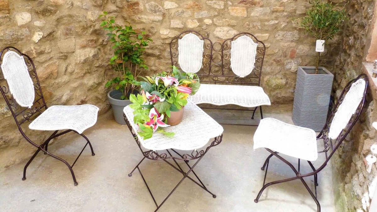 Quintillan House | Homerez - Beautiful house for 6 ppl. at Quintillan