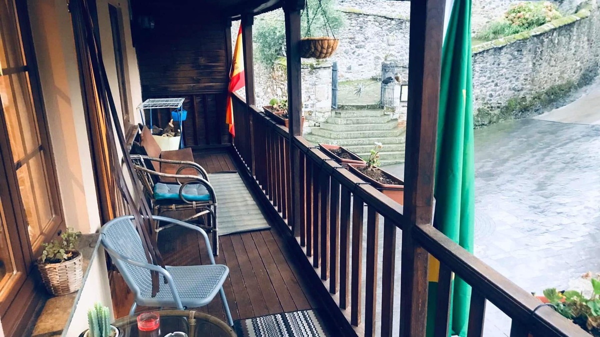 Molinaseca House | Homerez - Big house for 15 ppl. at Molinaseca