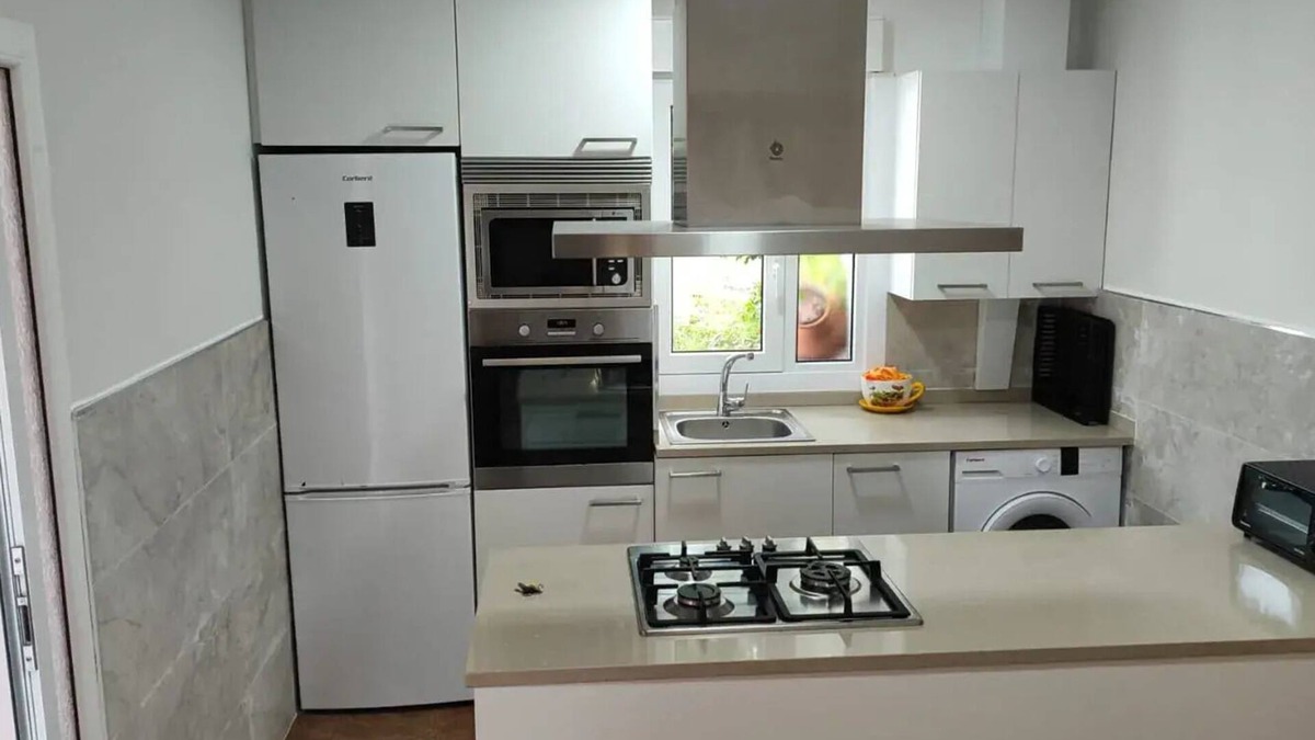 Touro House | Homerez - Big house for 9 ppl. with garden at Touro