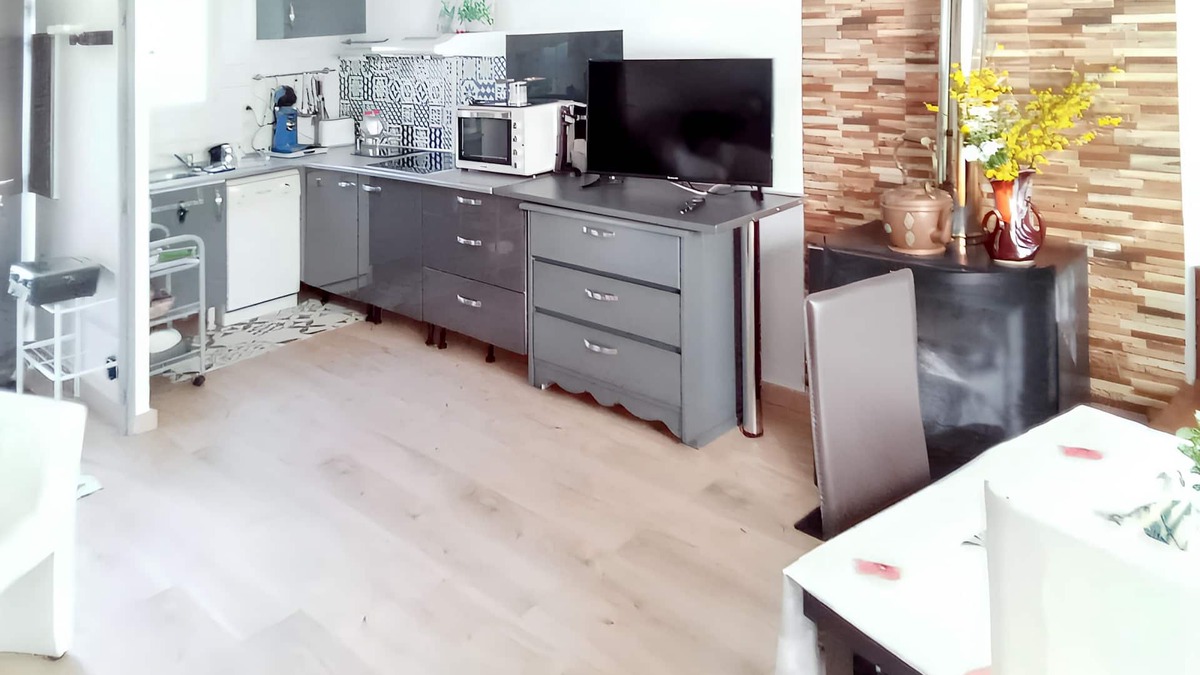 La Salvetat-sur-Agout Ski Chalet | Homerez - Chalet in La Salvetat-sur-Agout