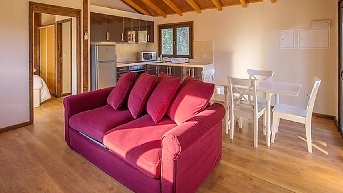 Branca Ski Chalet | Homerez - Chalet for 2 ppl. with shared pool at Branca, Albergaria-a-Velha