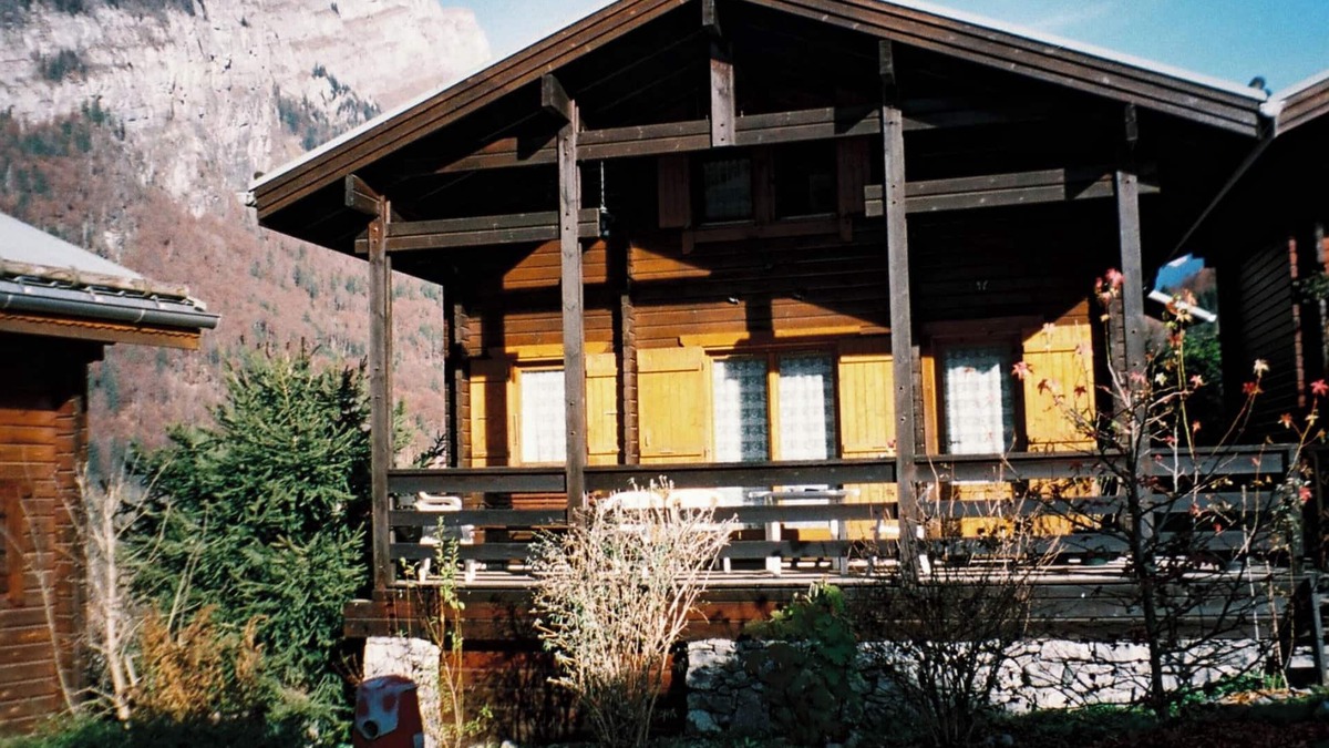 Sixt-Fer-a-Cheval Ski Chalet | Homerez - Chalet Sixt-Fer-à-Cheval, mountain view