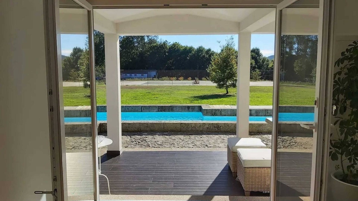 Sao Pedro do Sul Ski Chalet | Homerez - Chalet in São Pedro do Sul