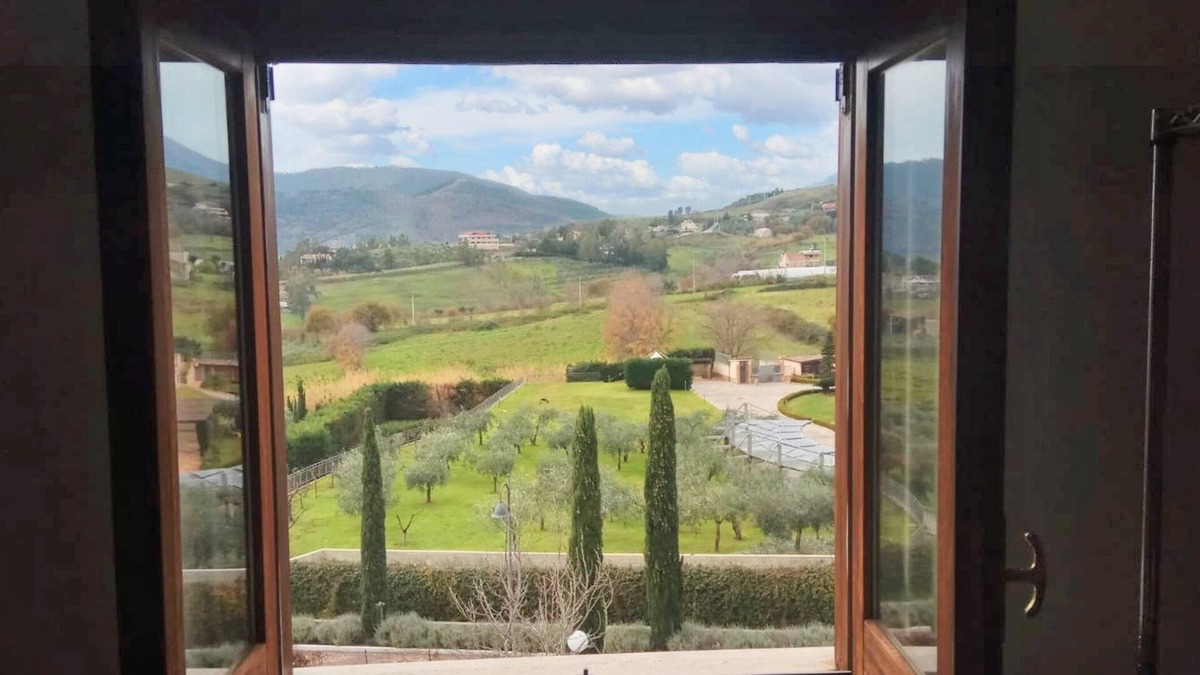 Magazzeno Apartment | Homerez - Charming Apartment in Faiano with Mountain View