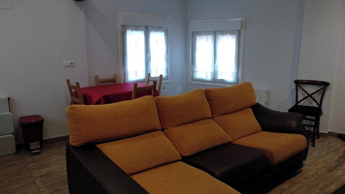 Arnedillo House | Homerez - Charming house in Arnedillo with terrace