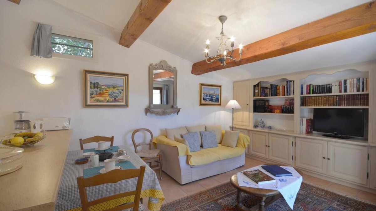 Ceyreste House | Homerez - Charming house with mountain view in Ceyreste
