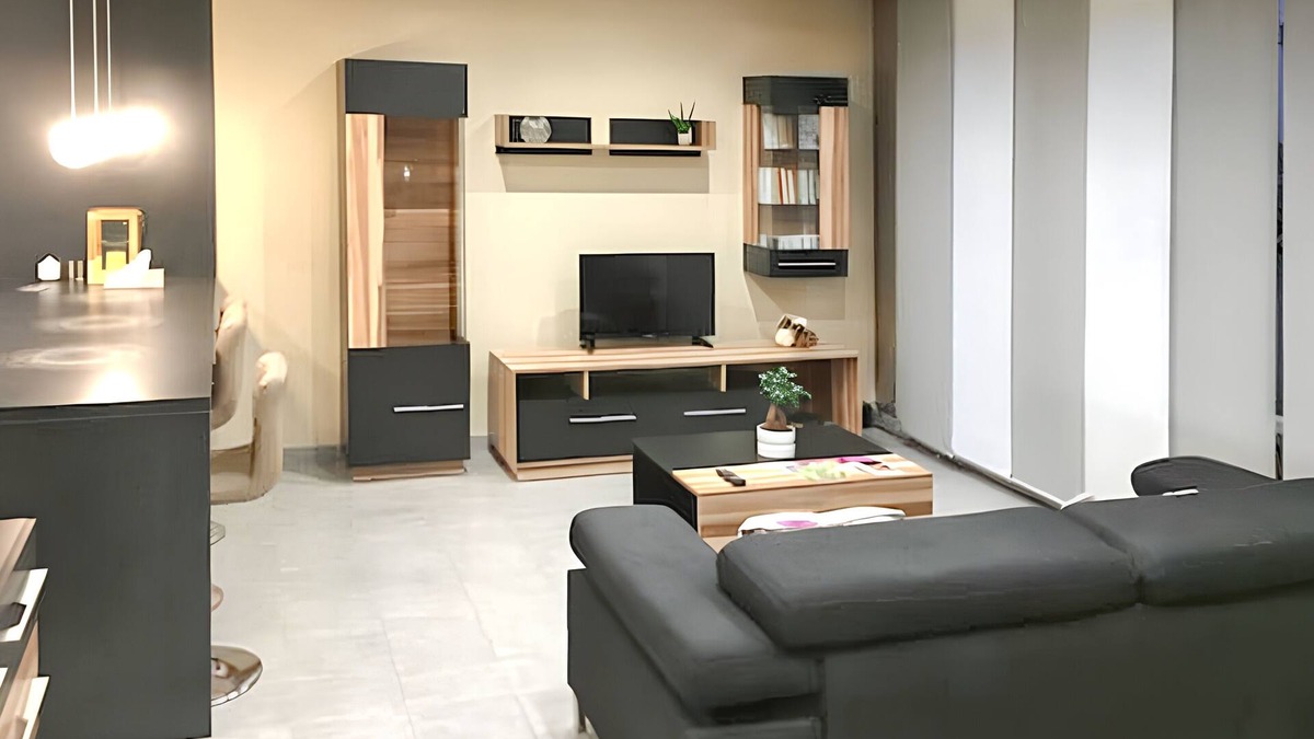 Apach Apartment | Homerez - Comfortable Apartment in Apach with Balcony