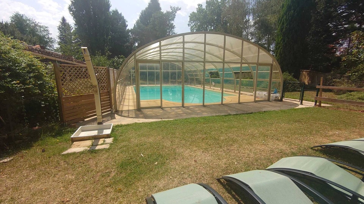 Duravel House | Homerez - Comfortable House with Shared Pool in Duravel