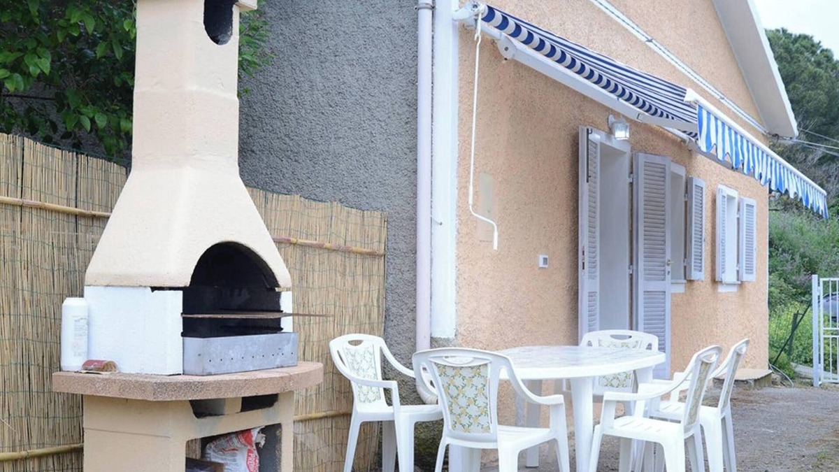 Campo nell'Elba House | Homerez - Comfortable house in La Pila with terrace and parking