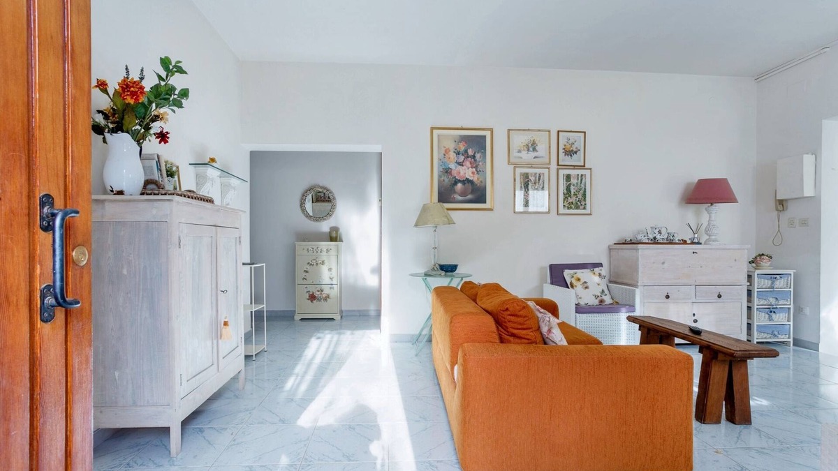 Tollo Apartment | Homerez - Cosy apartment in Tollo with garden