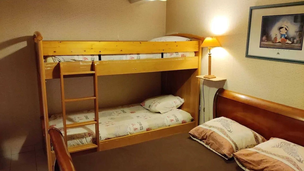 Alfortville Apartment | Homerez - Cosy apt in Alfortville