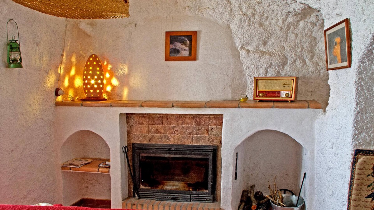 Gorafe House | Homerez - Cozy house in Gorafe with open pool