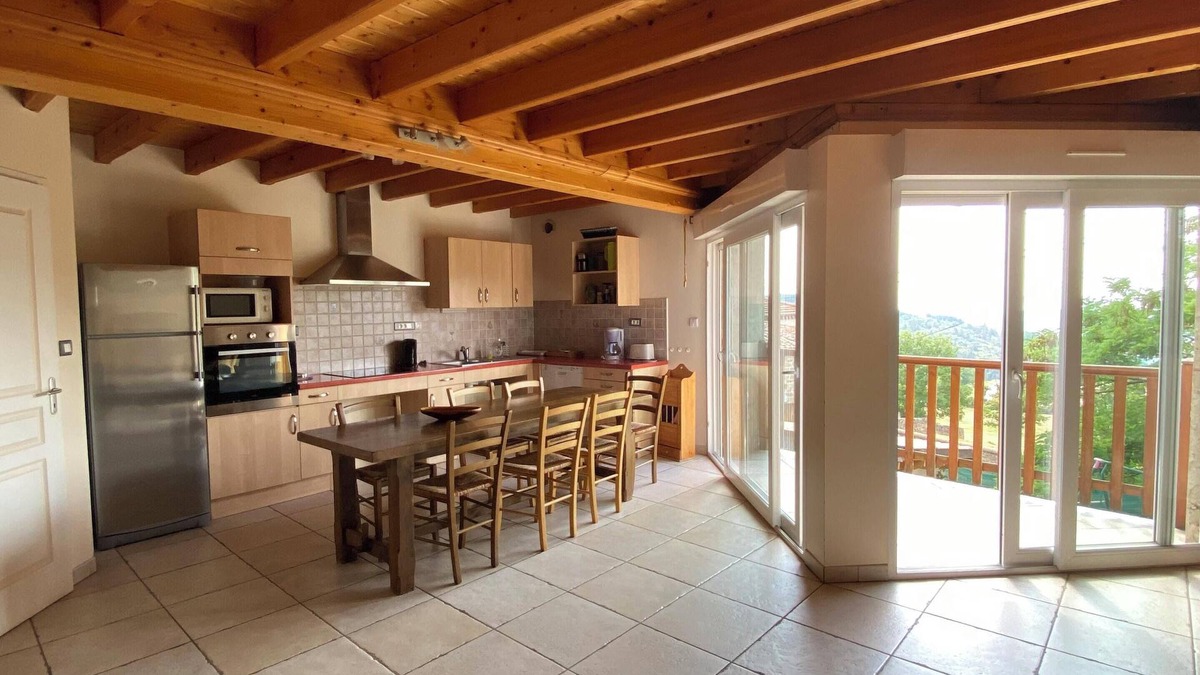 Monts du Pilat House | Homerez - Family House in Colombier