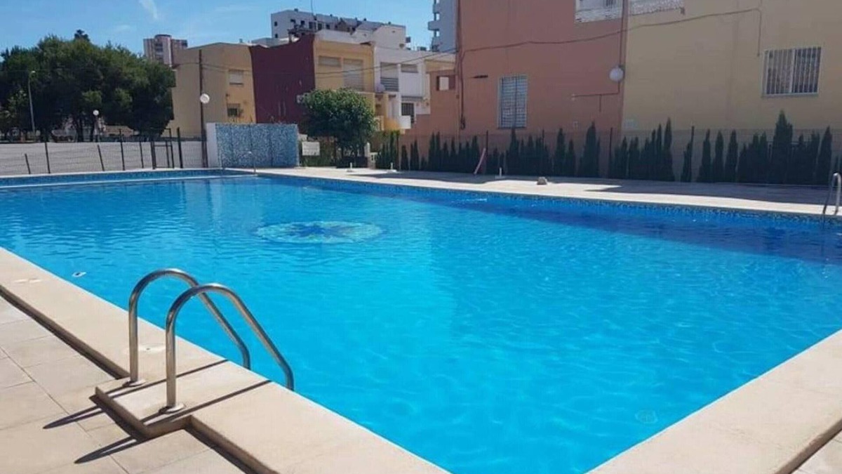 Playa Pobla de Farnals House | Homerez - House in La Pobla de Farnals