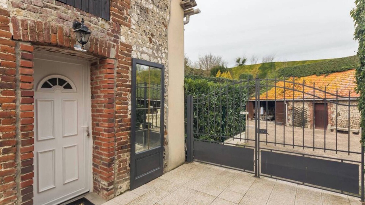 Criel-sur-Mer House | Homerez - House, Criel-sur-Mer