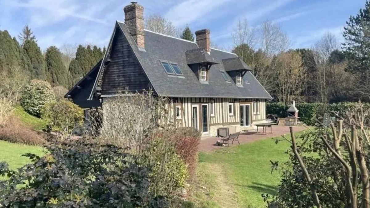 Hermival-les-Vaux House | Homerez - House in Hermival-les-Vaux.