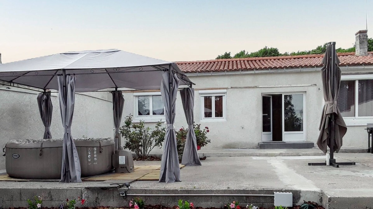 Mareuil-sur-Cher House | Homerez - House in Mareuil-sur-Cher