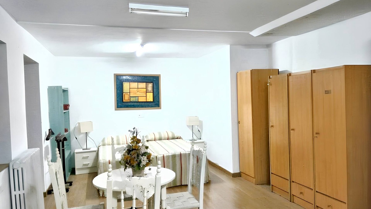 Burgos House | Homerez - House in Burgos, city view