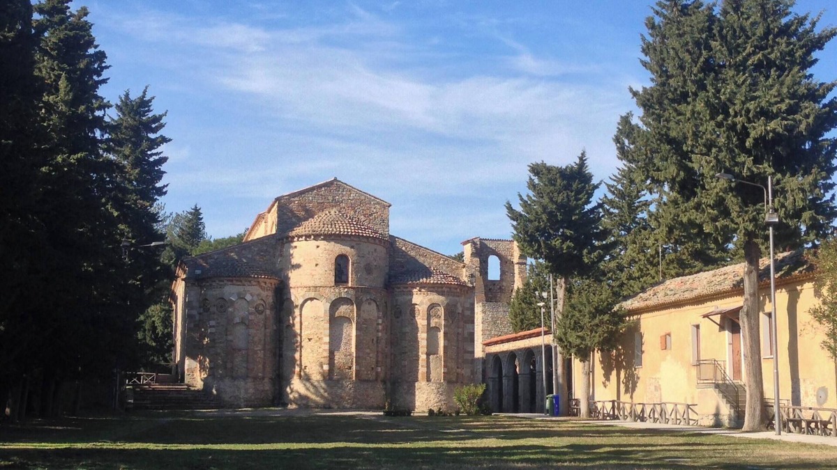 Rossano House | Homerez - House in Rossano sea view