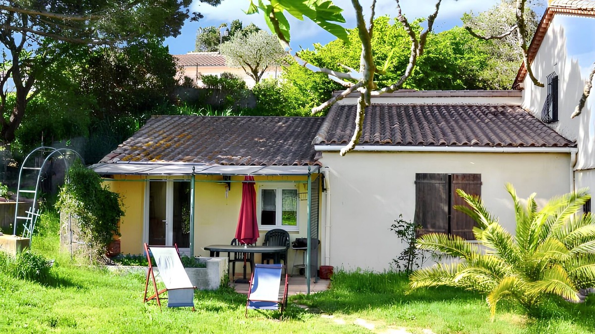 Berriac House | Homerez - House with Garden in Berriac
