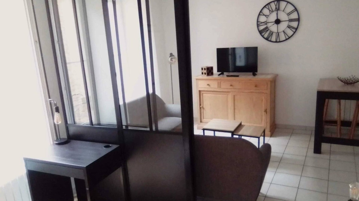 Rodez Apartment | Homerez - Modern Apartment in Rodez of 46 m² with Balcony