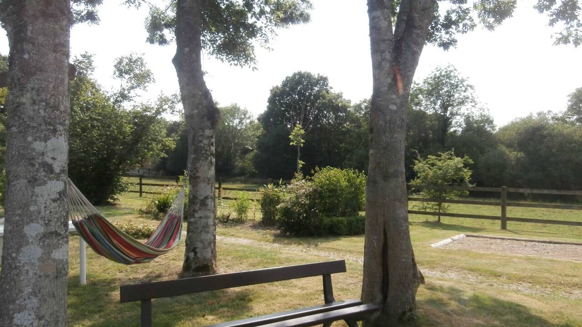 Nonant-le-Pin House | Homerez - Nice house for 5 ppl. with terrace at Nonant-le-Pin