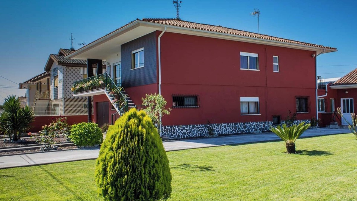 Cantanhede Villa | Homerez - Refined Villa near Catanhede with Private Pool