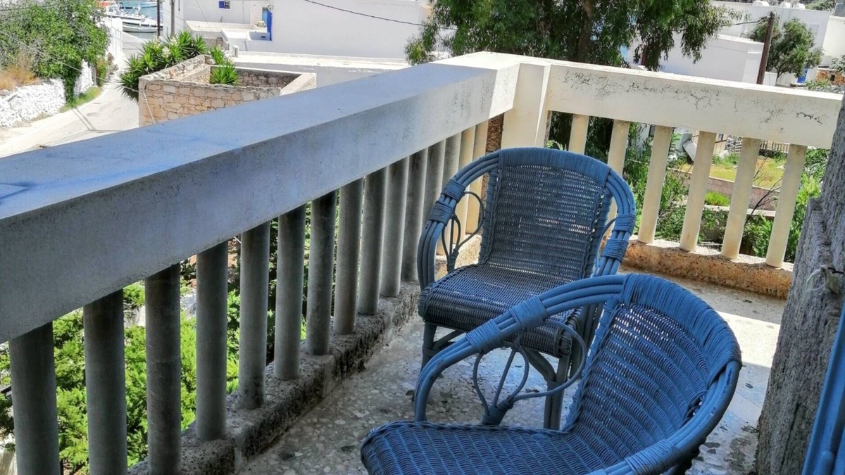 Kimolos Apartment | Homerez - Sea view apartment, Kimolos.