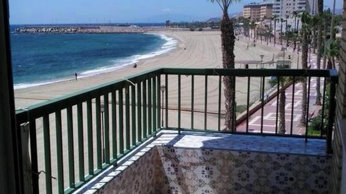 Aguilas Apartment | Homerez - Seaside Apartment Águilas