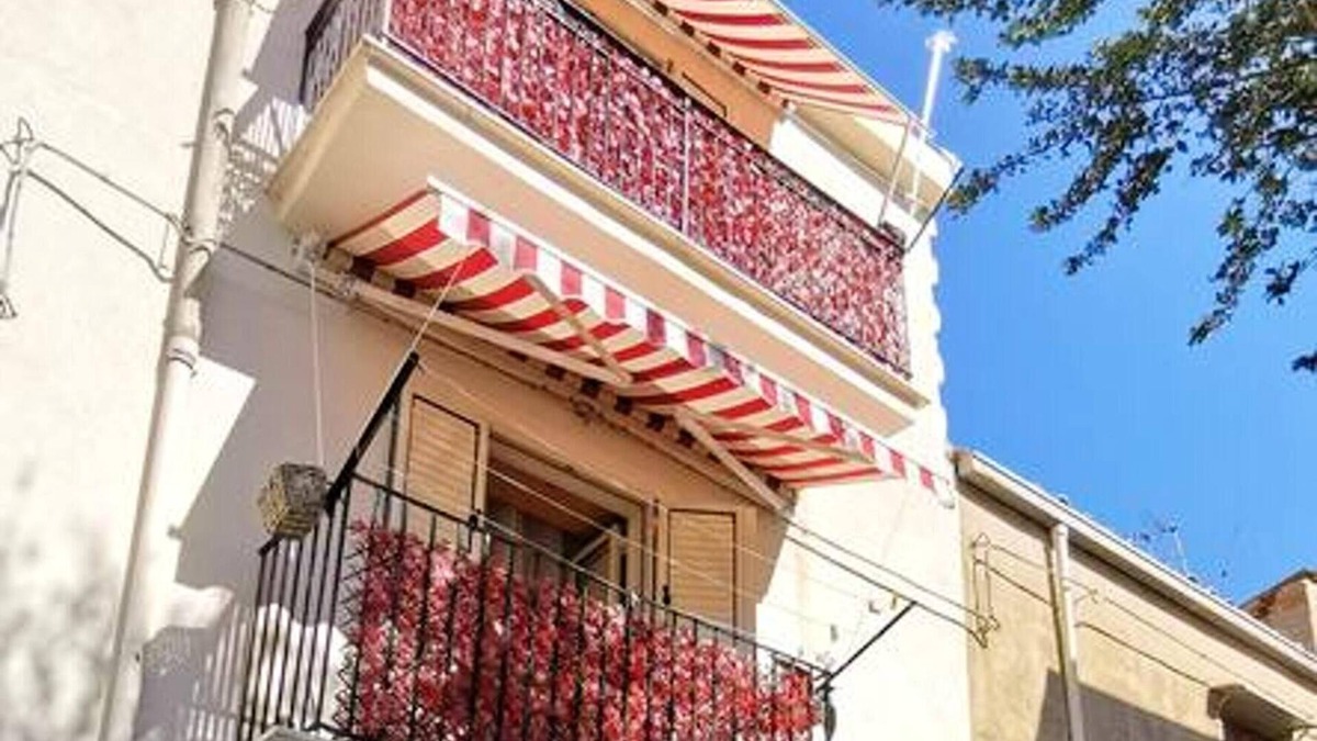 Acquaviva Platani Villa | Homerez - Spacious villa for 8 ppl. with terrace at Acquaviva Platani