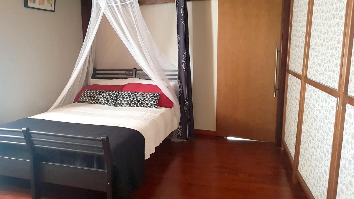 Arjona House | Homerez - Spacious house for 8 ppl. at Arjona