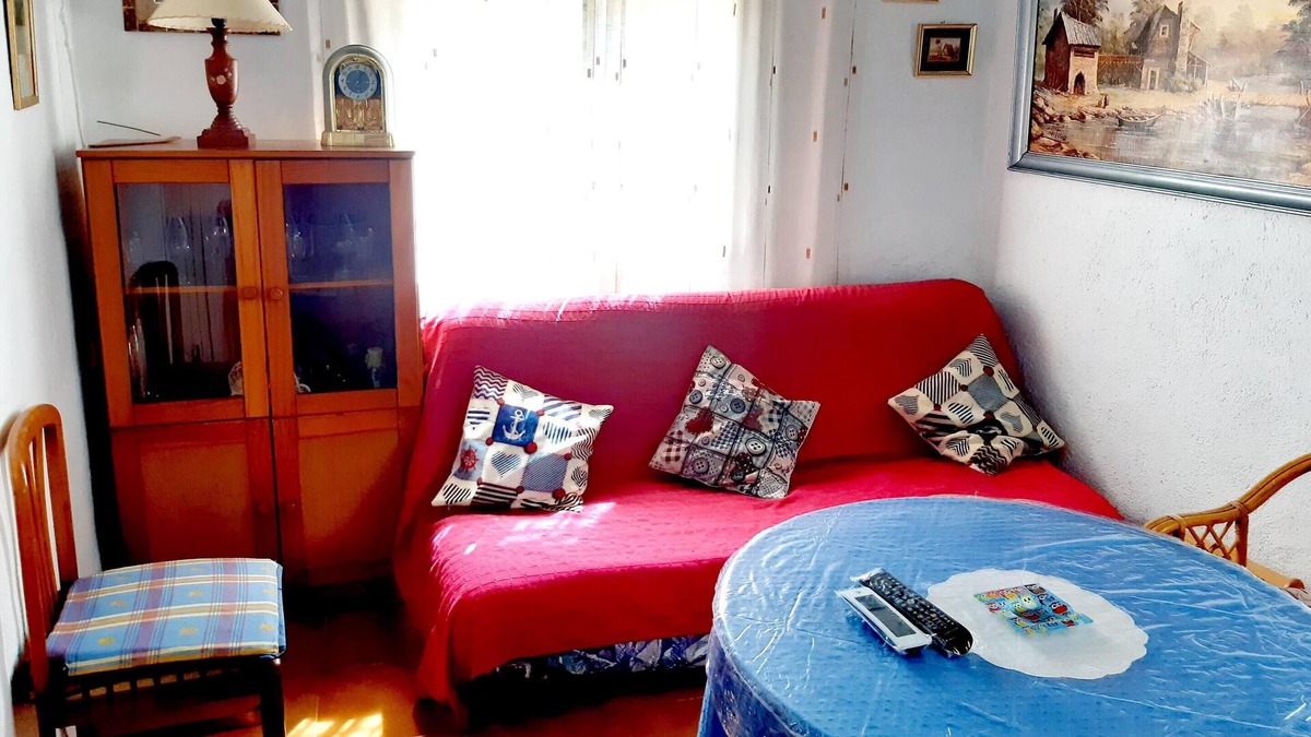 Illar House | Homerez - Spacious house for 8 ppl. with balcony at Íllar