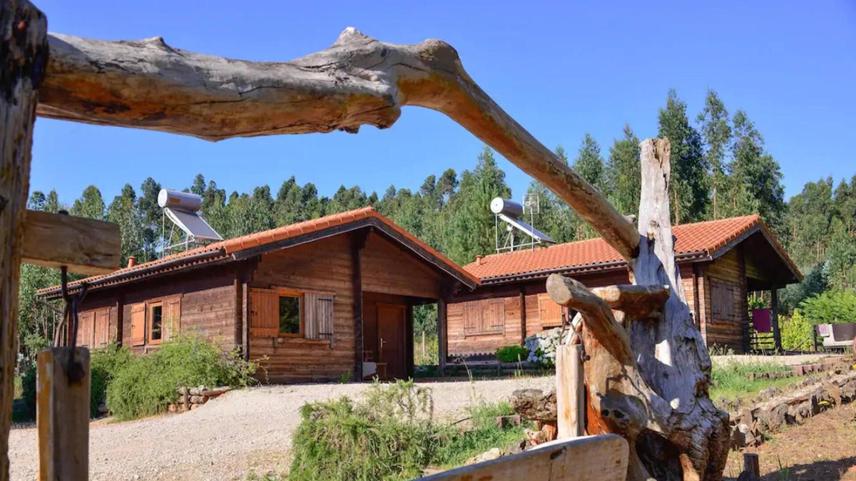 Aguda Apartment | Homerez - Studio 6 km away from the beach for 2 ppl. with shared pool and garden