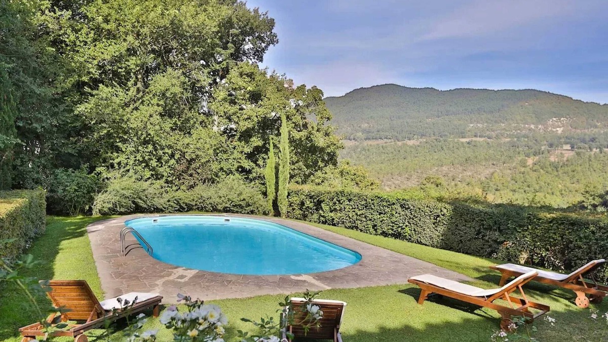 Pieve Santo Stefano Villa | Homerez - Villa in Pieve Santo Stefano