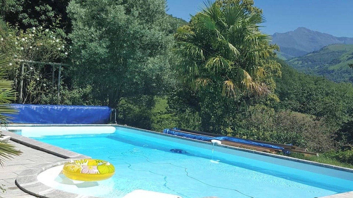 Aspin-en-Lavedan Villa | Homerez - Villa in Aspin-en-Lavedan.