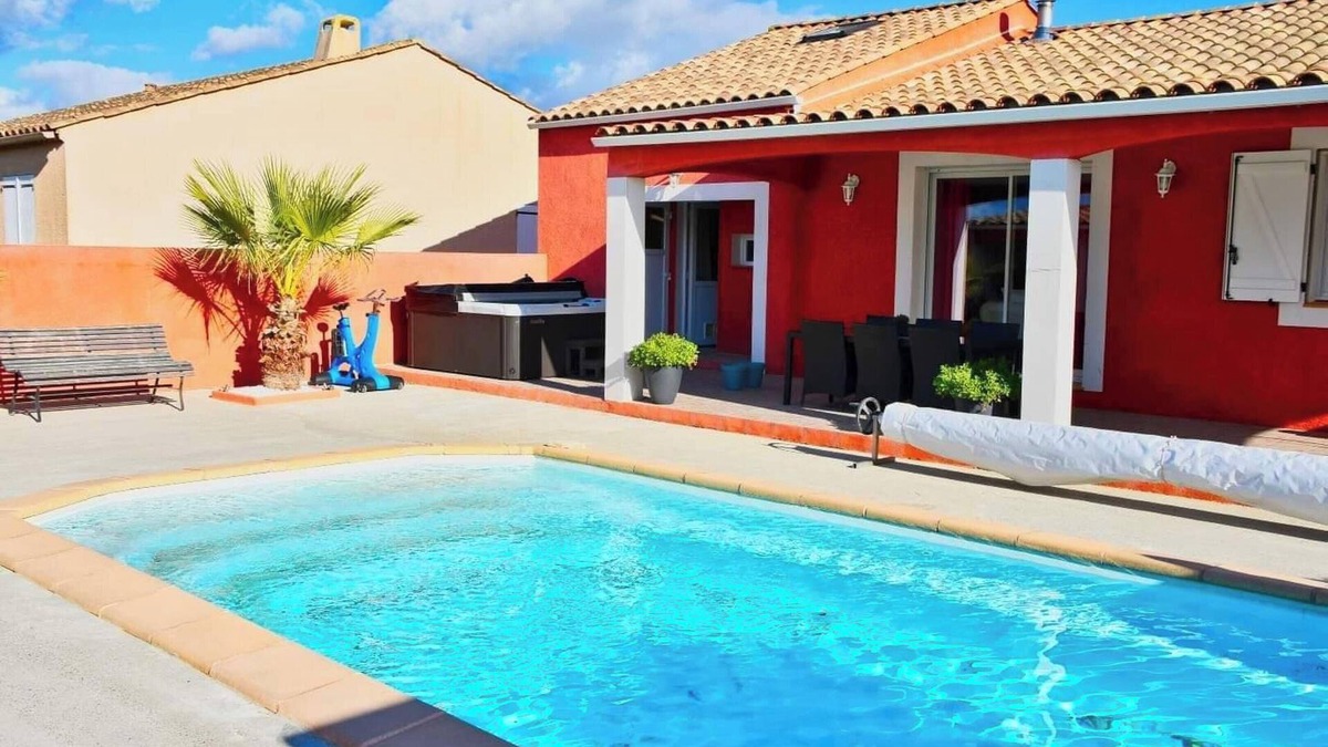 Villalbe Villa | Homerez - Villa in Carcassonne