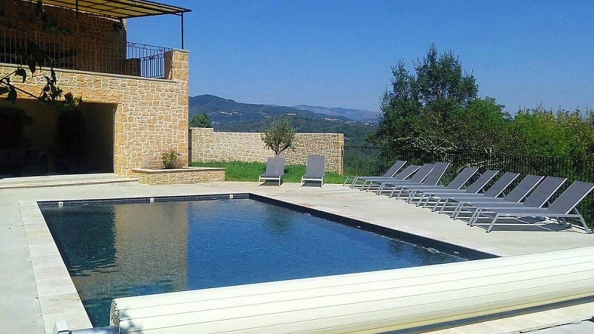 Prades Villa | Homerez - Villa in Prades with Private Pool