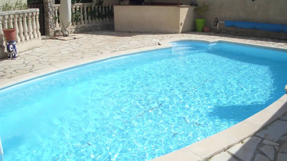 Poussan Villa | Homerez - Villa with Pool in Poussan