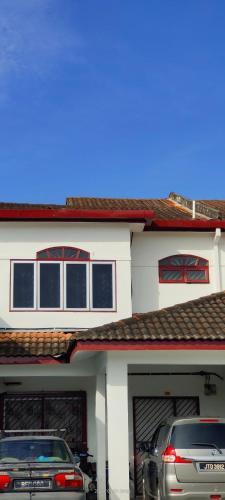 Bahau House | Homestay Atikah Bahau