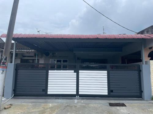 Tanjung Malim House | Homestay Bonda - Unit F