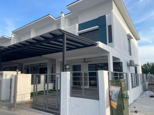 Shah Alam Apartment | Homestay Idamanku