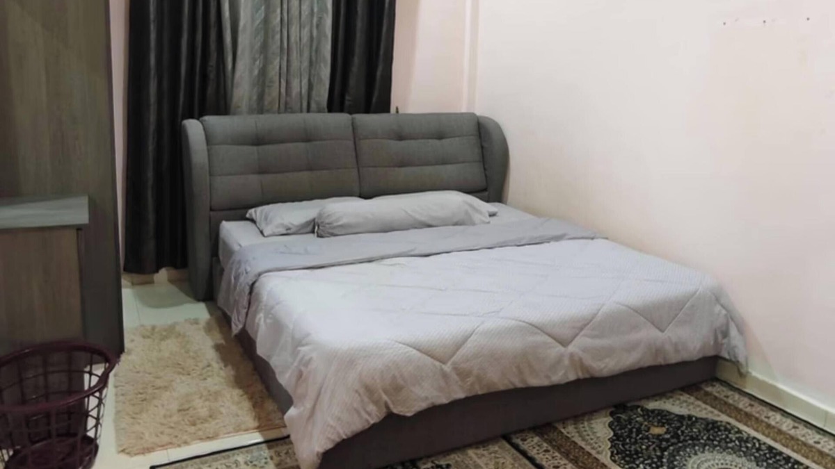 Kampung Sungai Karang Darat House | Homestay Murah Cheap and very satisfying