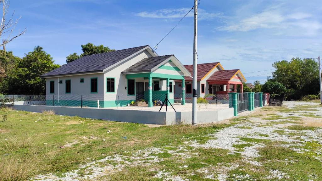 Kampung Bentan House | Homestay Pekan Pahang Semi D berWifi