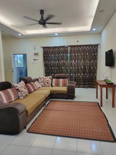 Batu Gajah House | Homestay Saujana Batu Gajah