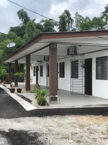 Pelabuhan Klang House | Homestay Siti Klang