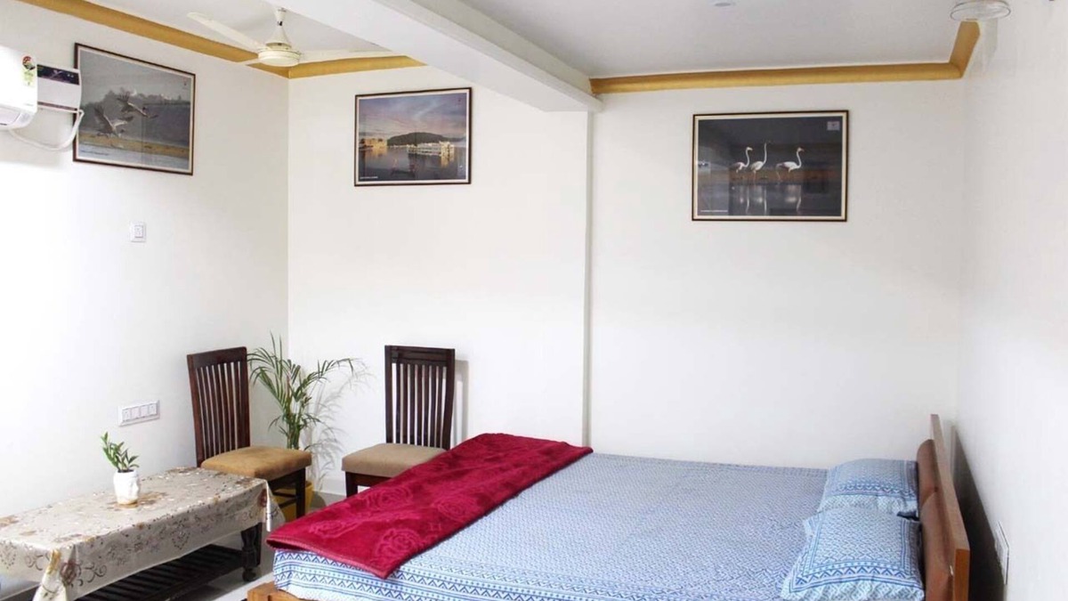 Pink City Bed & Breakfast | Homestay SONI2700 Comfort Family Room with Separate Bathroom on Same Floor