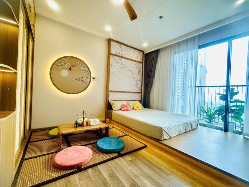 Van Giang Apartment | Homestay studio Haven Park Ecopark view bể bơi, phong cách Nhật
