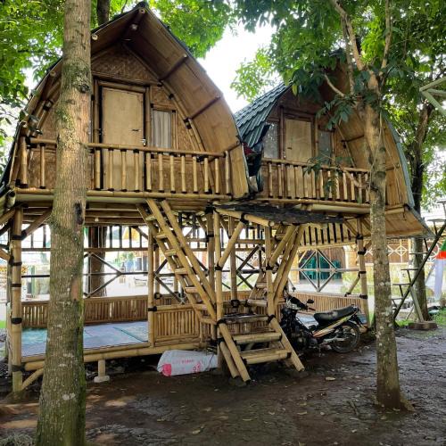 Jambelaer House | Homestay Syariah Tipe D kadudampit Sukabumi