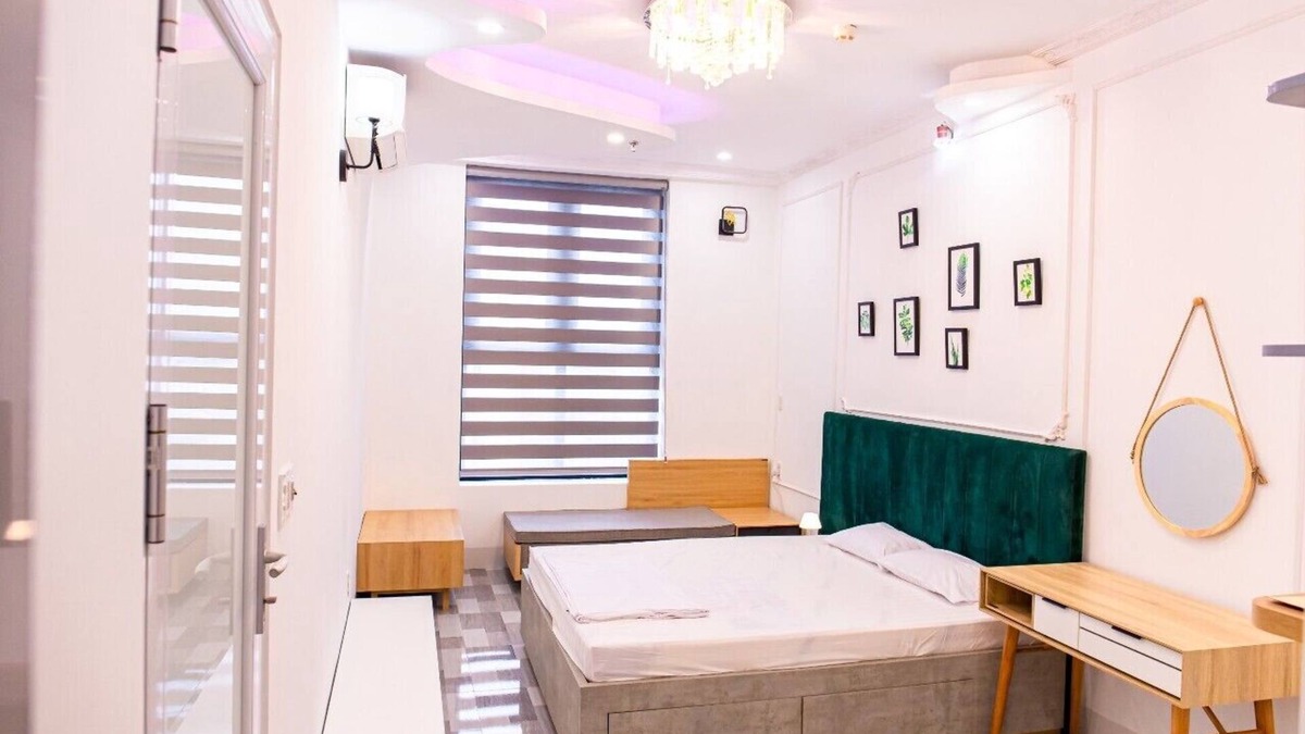 Huong Thuy Apartment | Homestay The Manor Crown Hue